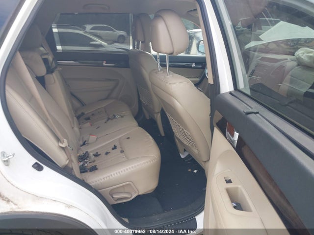 5XYKT3A66FG635568 KIA SORENTO LX