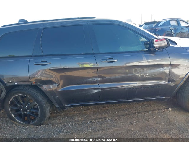 1C4RJFAG9HC929777 Jeep Grand Cherokee Altitude 4x4