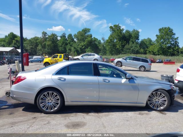 WDDUG8CB0FA109737 Mercedes-Benz S 550