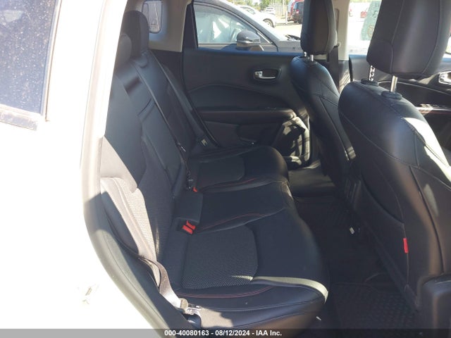 3C4NJDDB6HT659673 Jeep New Compass Trailhawk 4x4