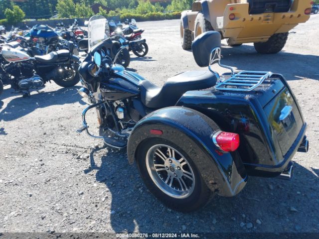 2010 HARLEY-DAVIDSON FLHXXX 1HD1MBM10AB855213 Photo 2