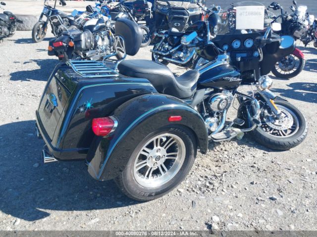 2010 HARLEY-DAVIDSON FLHXXX 1HD1MBM10AB855213 Photo 3