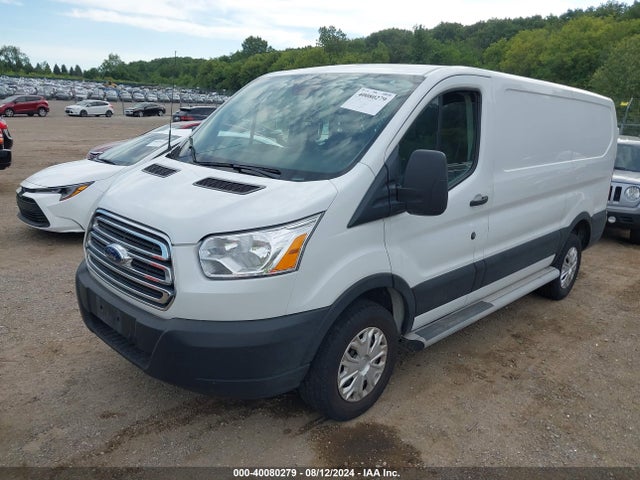 Ford Transit-250 2019 1FTYR1YM6KKB01928 Image 2