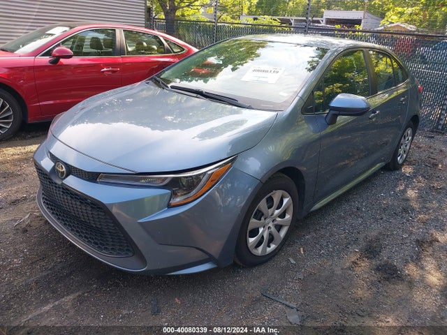 Toyota COROLLA LE 2022 5YFEPMAE8NP358611 Image 2