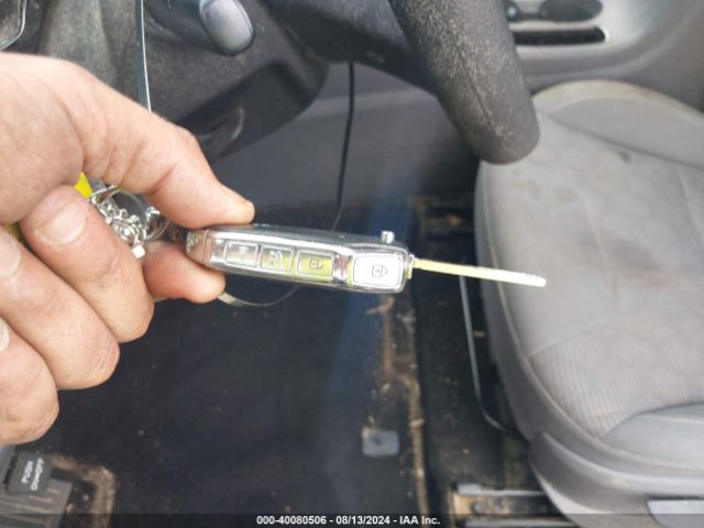 KNDCB3LC9L5359370 KIA NIRO LX