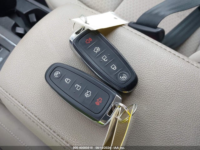 Ford ESCAPE SE 2019 1FMCU9GD7KUB64304 Image 11