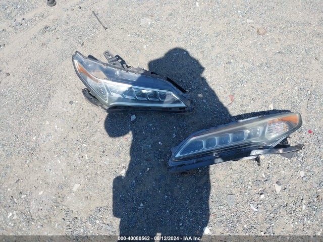 19UUB1F5XFA008020 Acura TLX TECH