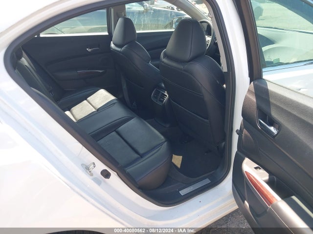 19UUB1F5XFA008020 Acura TLX TECH