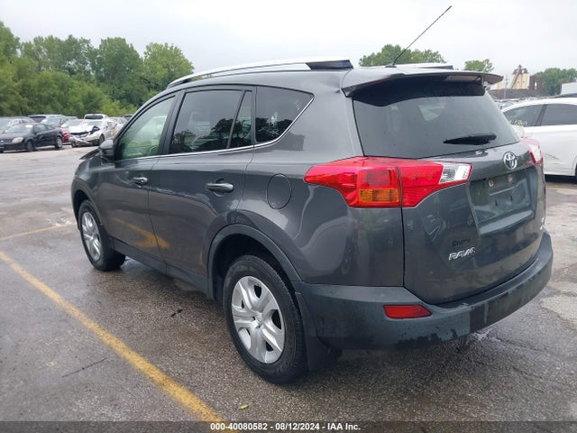 Toyota RAV4 LE 2015 JTMBFREV1FJ014881 Image 3