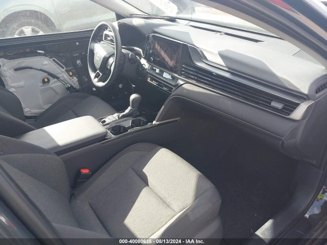 Toyota CAMRY LE 2025 4T1DAACK5SU501880 Image 5