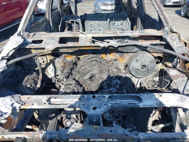 Chevrolet Suburban Lt 2018 1GNSCHKC5JR259755 Image 10