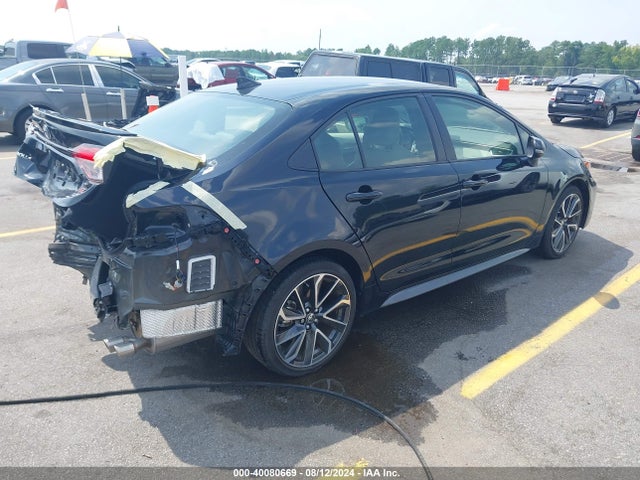 Toyota COROLLA SE 2022 JTDS4MCE1NJ096279 Image 4