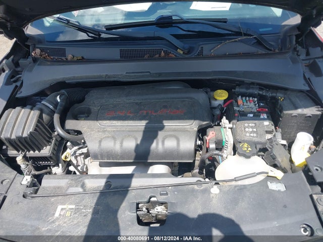 3C4NJDBB7JT401834 Jeep Compass Latitude 4x4