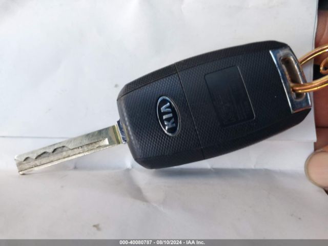 5XYPG4A50LG619353 KIA Sorento 3.3l Lx