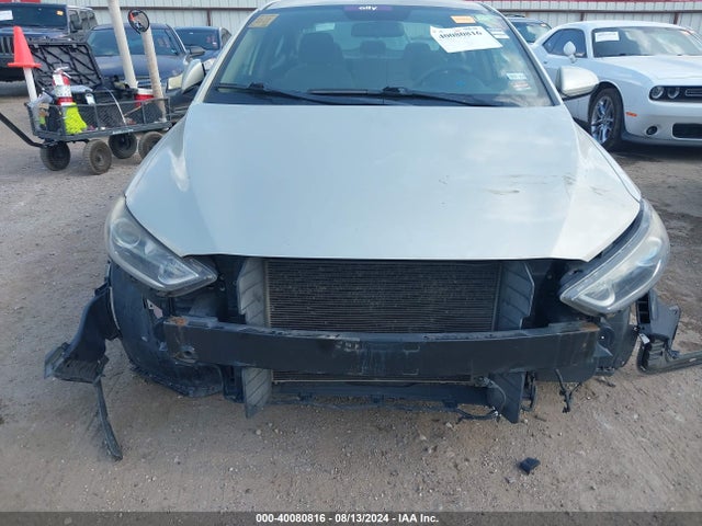 Hyundai ELANTRA SE 2017 KMHD74LF4HU072081 Image 6