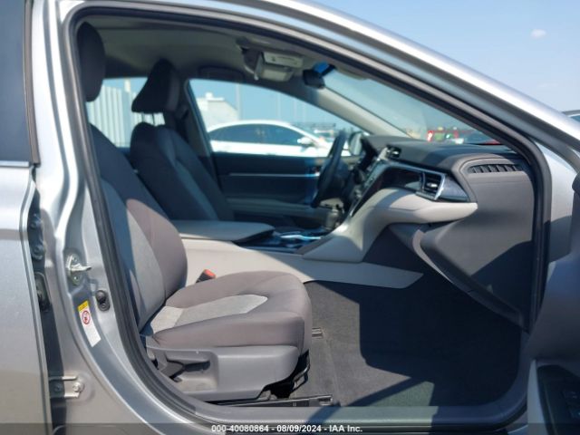 4T1B31HK6JU508586 Toyota Camry Hybrid Le