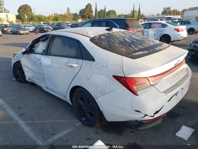 KMHLM4AJOPU051075 Hyundai Elantra