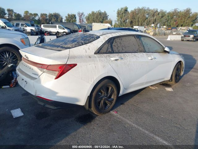 KMHLM4AJOPU051075 Hyundai Elantra