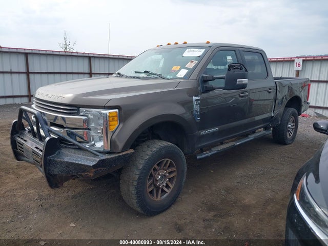 Ford F-250 Lariat 2017 1FT7W2BT7HEB48631 Image 2