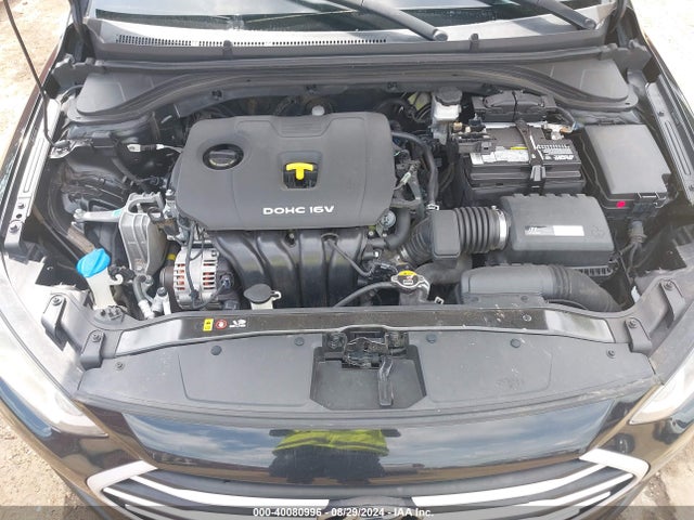 Hyundai ELANTRA SE 2017 5NPD74LF1HH048156 Image 10