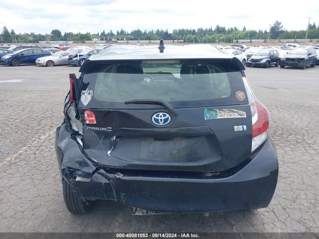 Toyota Prius C Two 2015 JTDKDTB34F1576196 Image 16