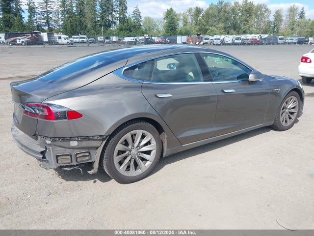 Tesla Model S 60/70/75/85 2016 5YJSA1E16GF152762 Image 4