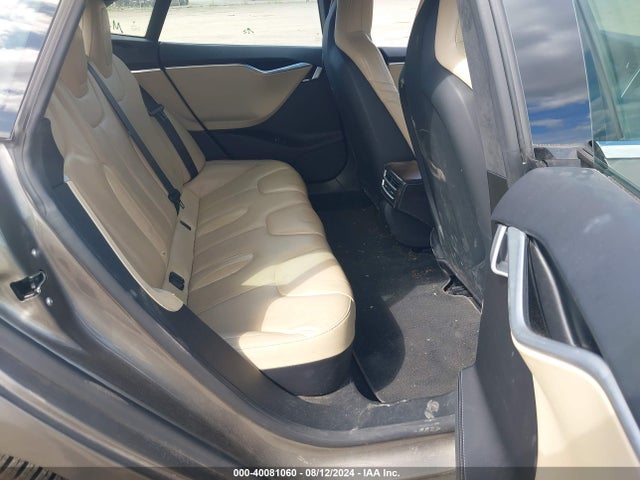 Tesla Model S 60/70/75/85 2016 5YJSA1E16GF152762 Image 8