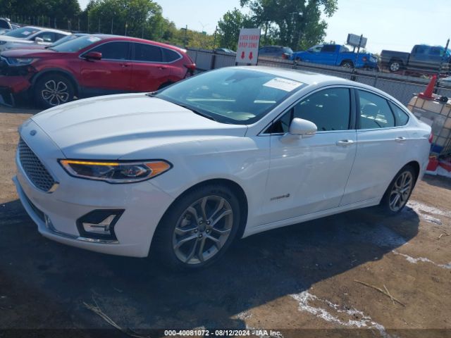 3FA6P0RU5KR138749 Ford Fusion Hybrid Titanium