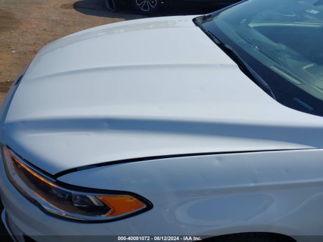 3FA6P0RU5KR138749 Ford Fusion Hybrid Titanium