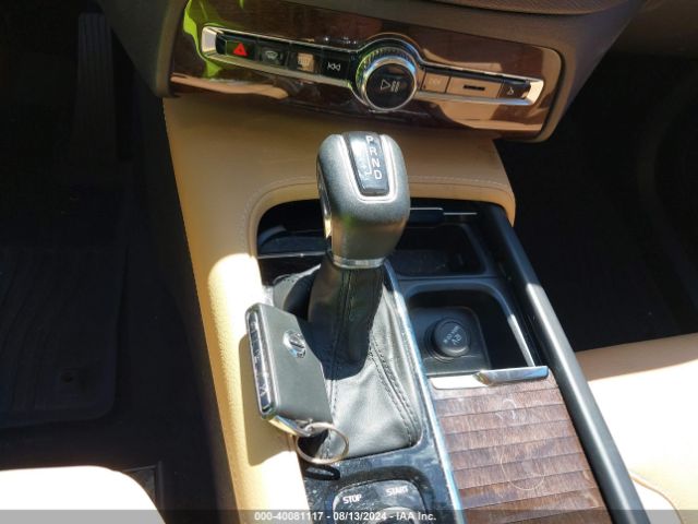 YV4A22PK6G1086031 Volvo Xc90 T6 Momentum