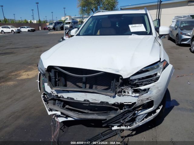 YV4A22PK6G1086031 Volvo Xc90 T6 Momentum