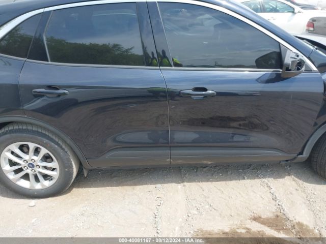 1FMCU0G66MUA10523 Ford ESCAPE SE