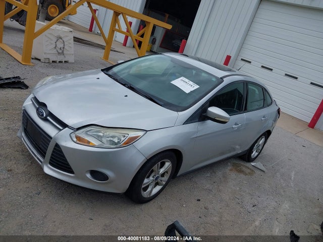 Ford FOCUS SE 2014 1FADP3F24EL242423 Image 2