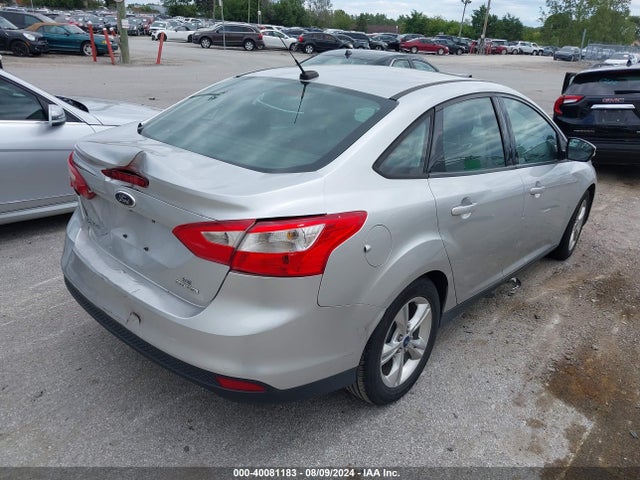 Ford FOCUS SE 2014 1FADP3F24EL242423 Image 4