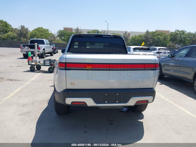 Rivian R1t Adventure Quad Motor Large Pack 2023 7FCTGAAA6PN020119 Image 17