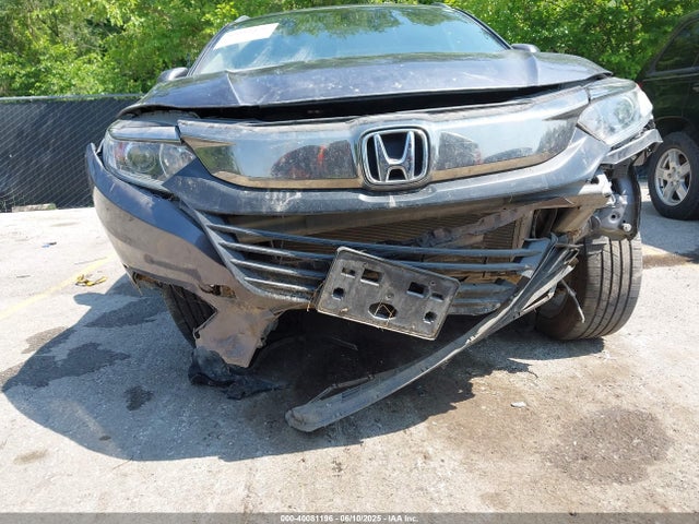 3CZRU6H58NM718604 Honda Hr-v Awd Ex