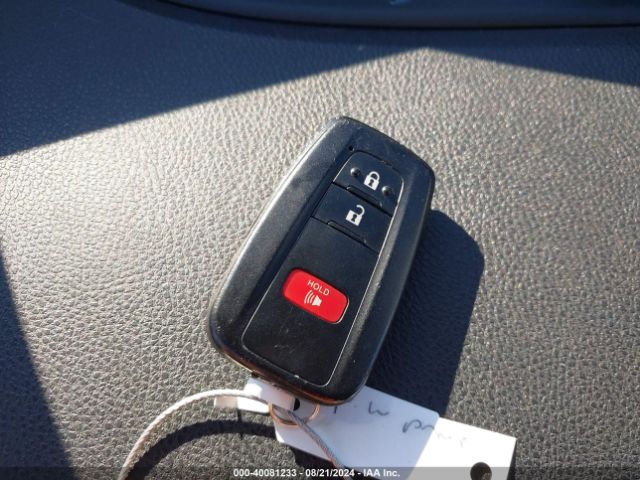 JTDKARFUXG3501393 Toyota Prius Four Touring