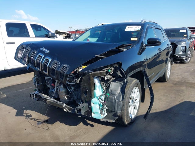 1C4PJMCS9HW530265 Jeep Cherokee Latitude 4x4
