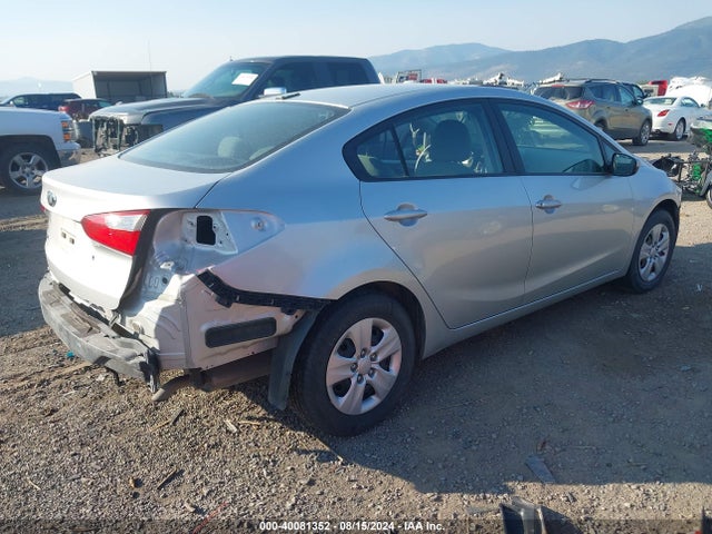 KIA FORTE LX 2015 KNAFK4A68F5290592 Image 4