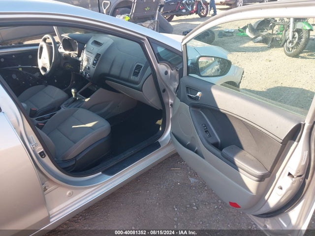 KIA FORTE LX 2015 KNAFK4A68F5290592 Image 5