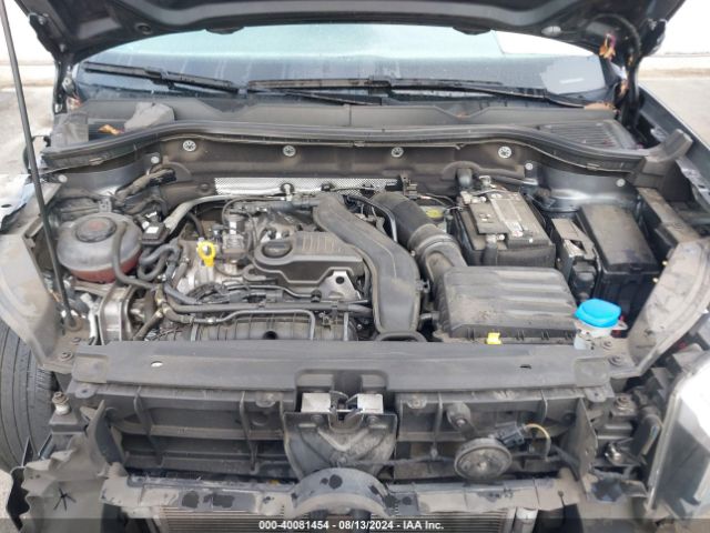 3VVDX7B22NM018235 Volkswagen tsi