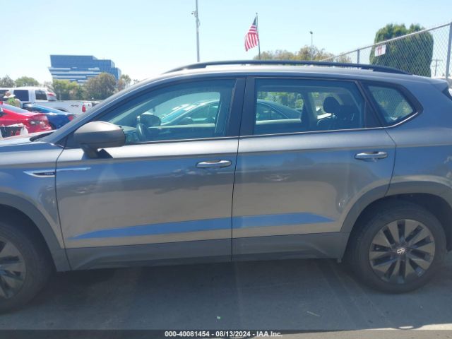 3VVDX7B22NM018235 Volkswagen tsi