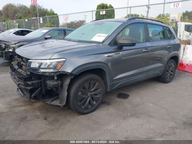 3VVDX7B22NM018235 Volkswagen tsi