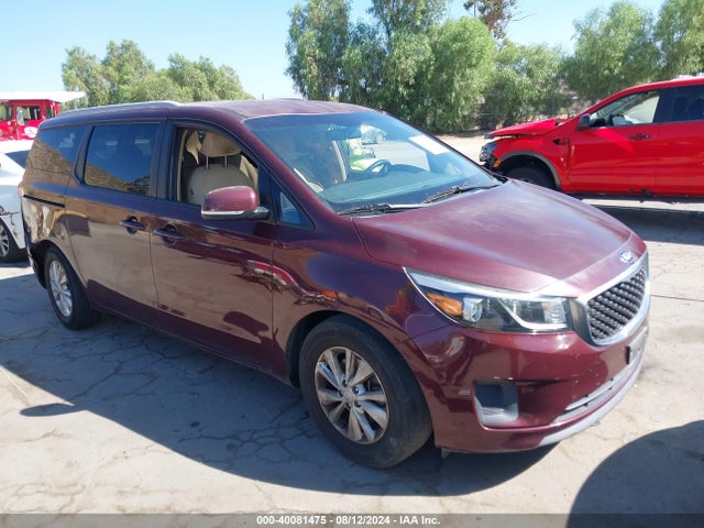 2016 KNDMB5C1XG6140075 main image