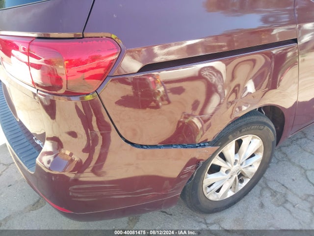 KIA SEDONA LX 2016 KNDMB5C1XG6140075 Image 6