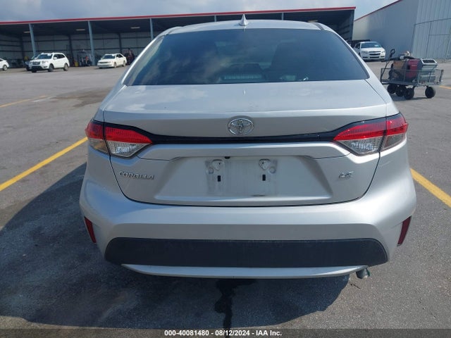 Toyota COROLLA LE 2022 5YFEPMAE1NP291267 Image 15