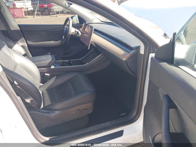 2021 TESLA MODEL Y 5YJYGDEE2MF087059 Photo 4