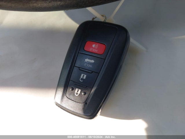 Toyota Corolla Hybrid Le 2021 JTDEAMDE1MJ024064 Image 11
