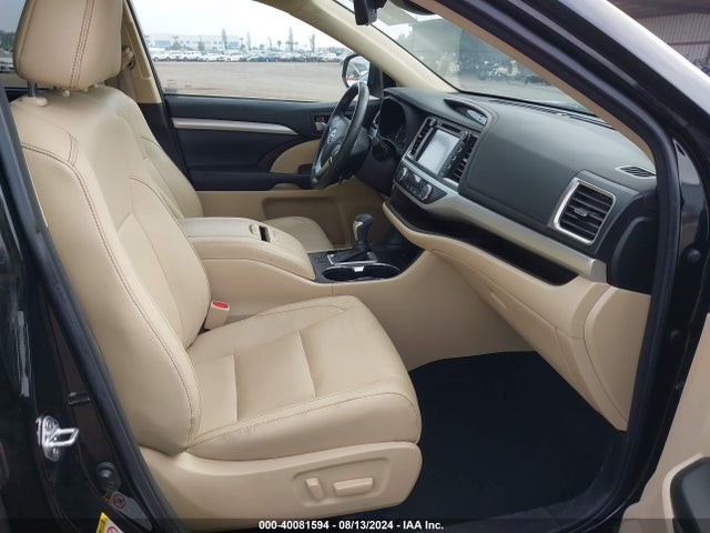 Toyota Highlander Xle 2017 5TDKZRFH3HS518533 Image 5