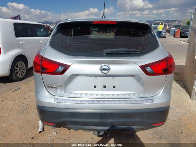 JN1BJ1CP3JW182864 Nissan Rogue Sport S